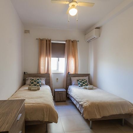 Modern & Central 2 Bedroom & 2 Bathrooms Apartment Мсіда Екстер'єр фото