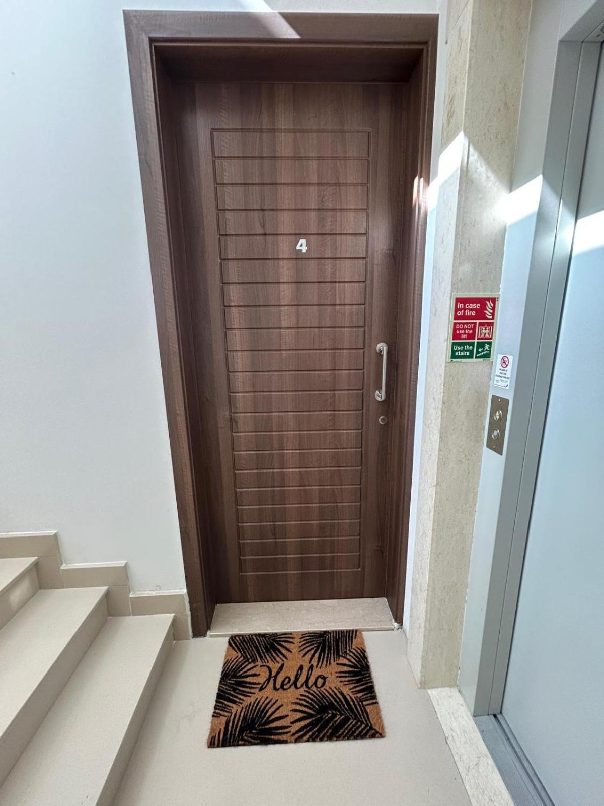 Modern & Central 2 Bedroom & 2 Bathrooms Apartment Мсіда Екстер'єр фото